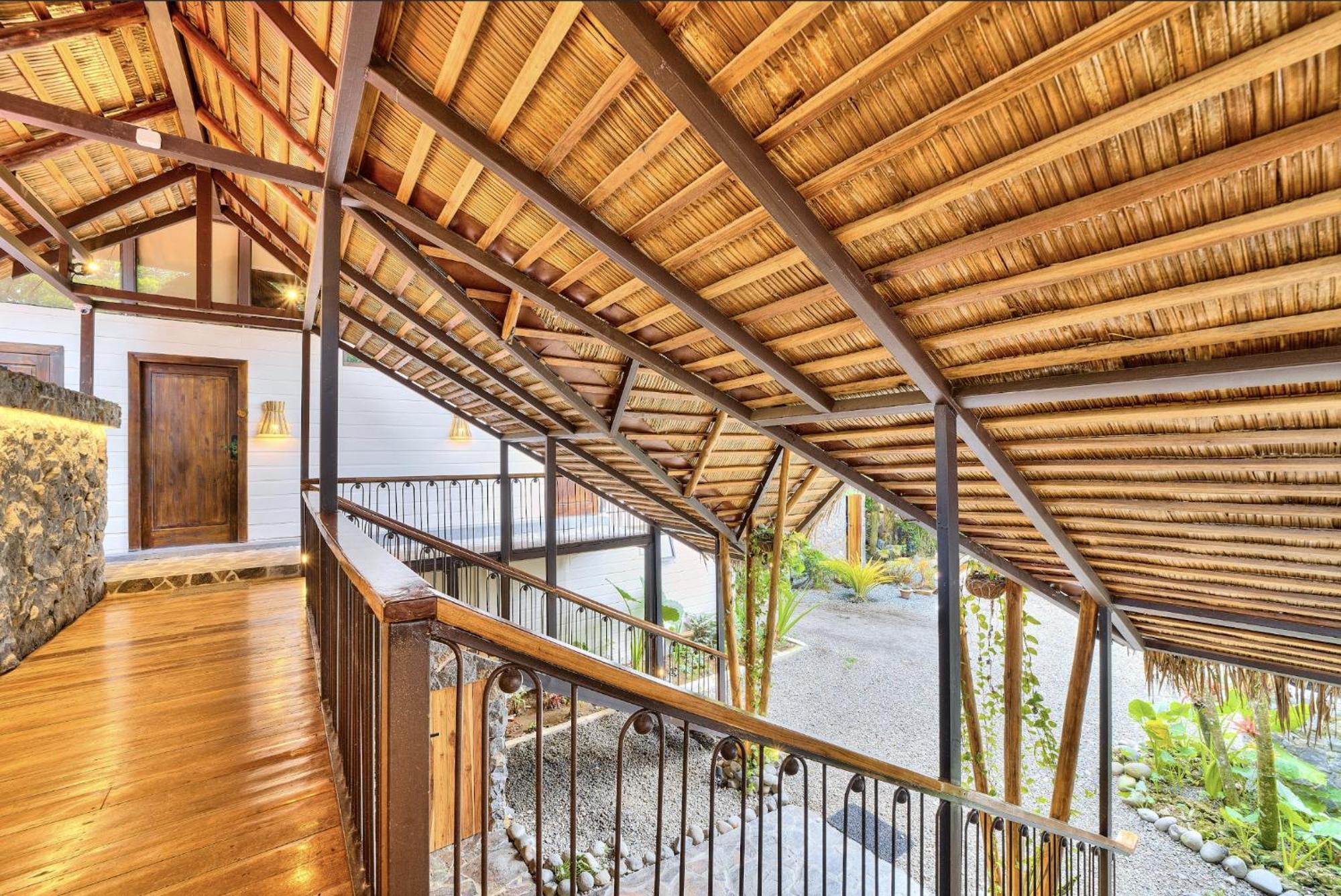 Conga Boutique Hotel Puerto Viejo de Talamanca Екстер'єр фото
