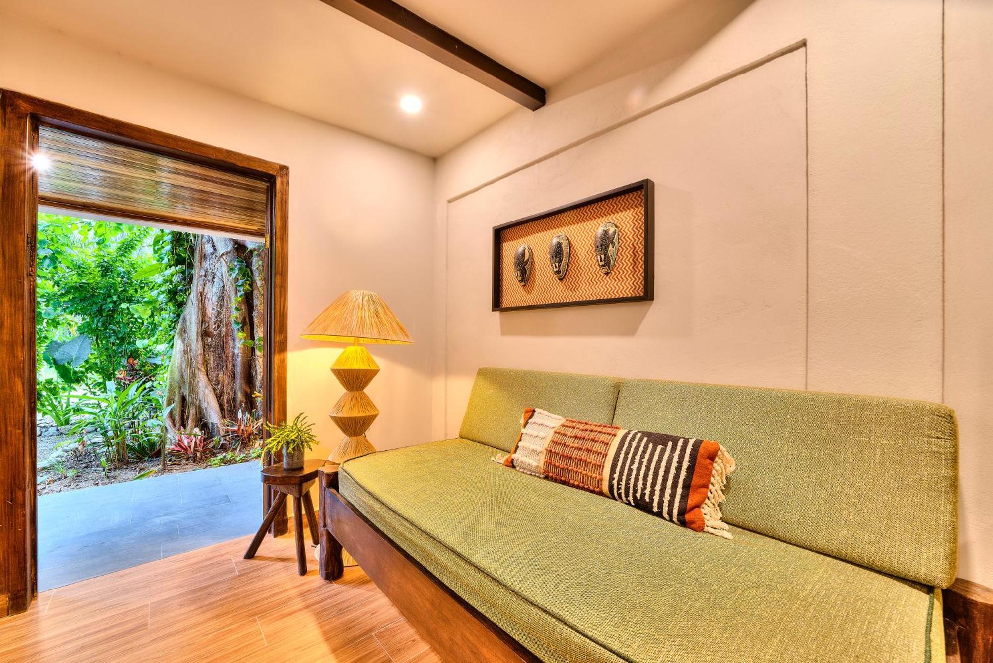 Conga Boutique Hotel Puerto Viejo de Talamanca Екстер'єр фото