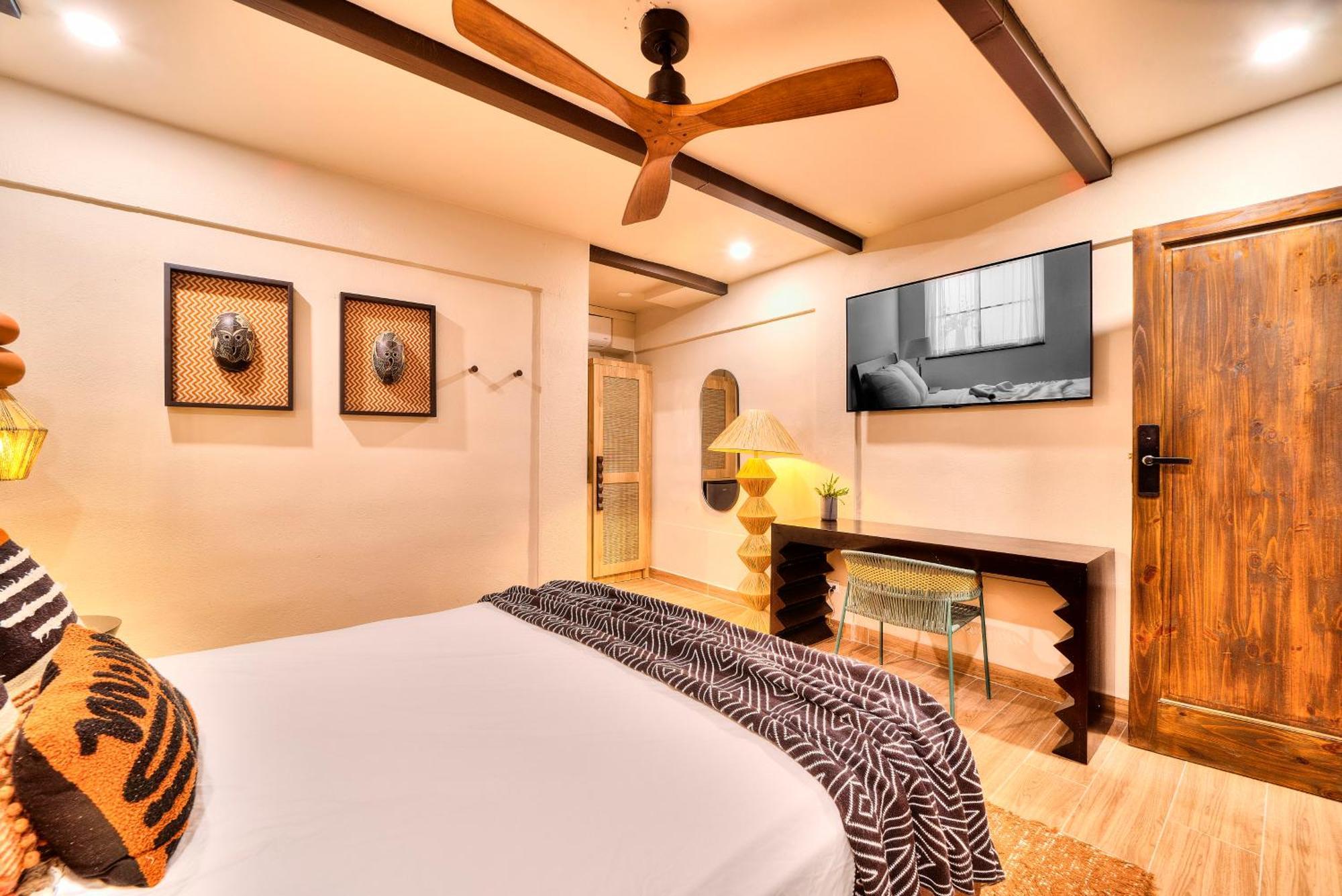 Conga Boutique Hotel Puerto Viejo de Talamanca Екстер'єр фото