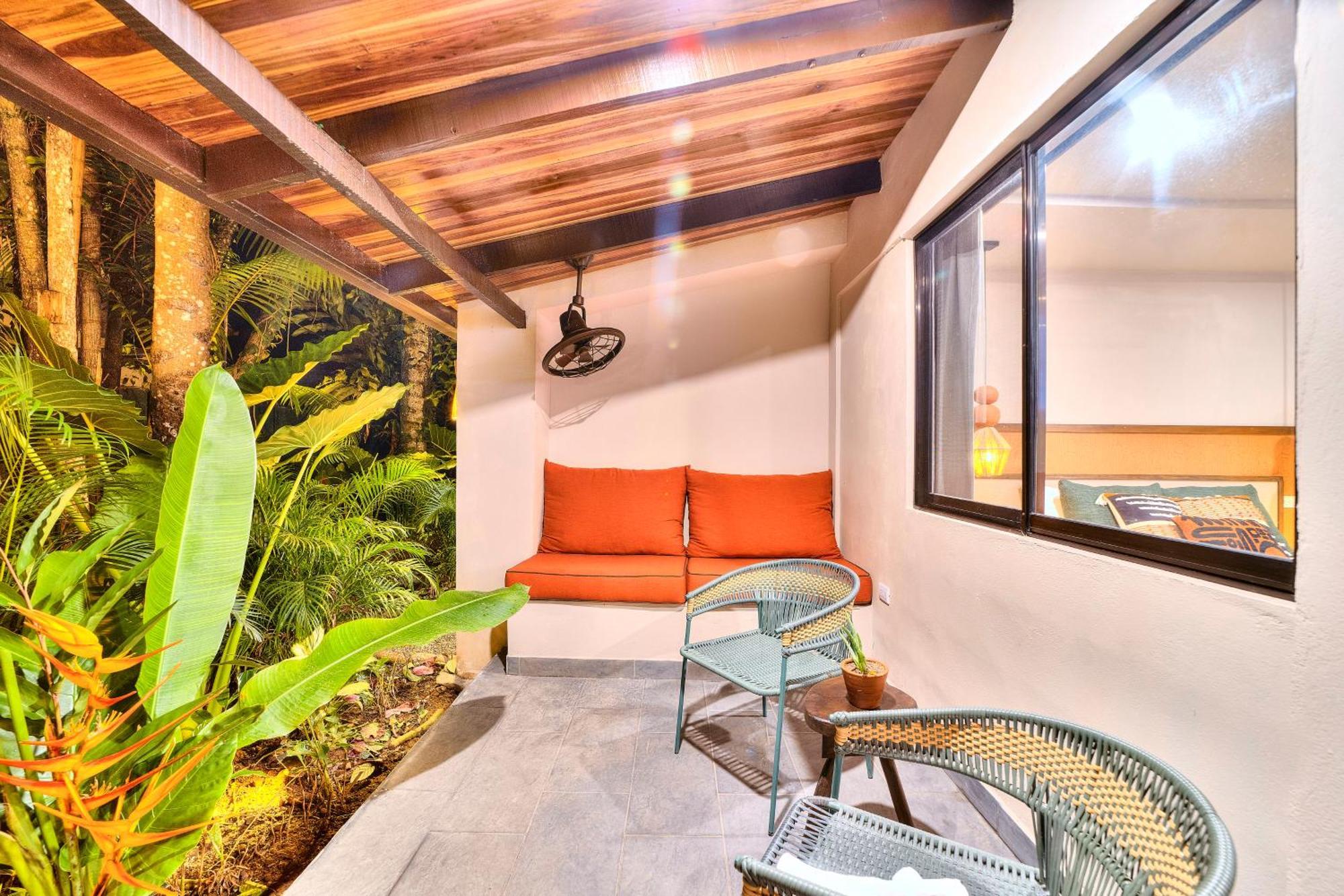 Conga Boutique Hotel Puerto Viejo de Talamanca Екстер'єр фото