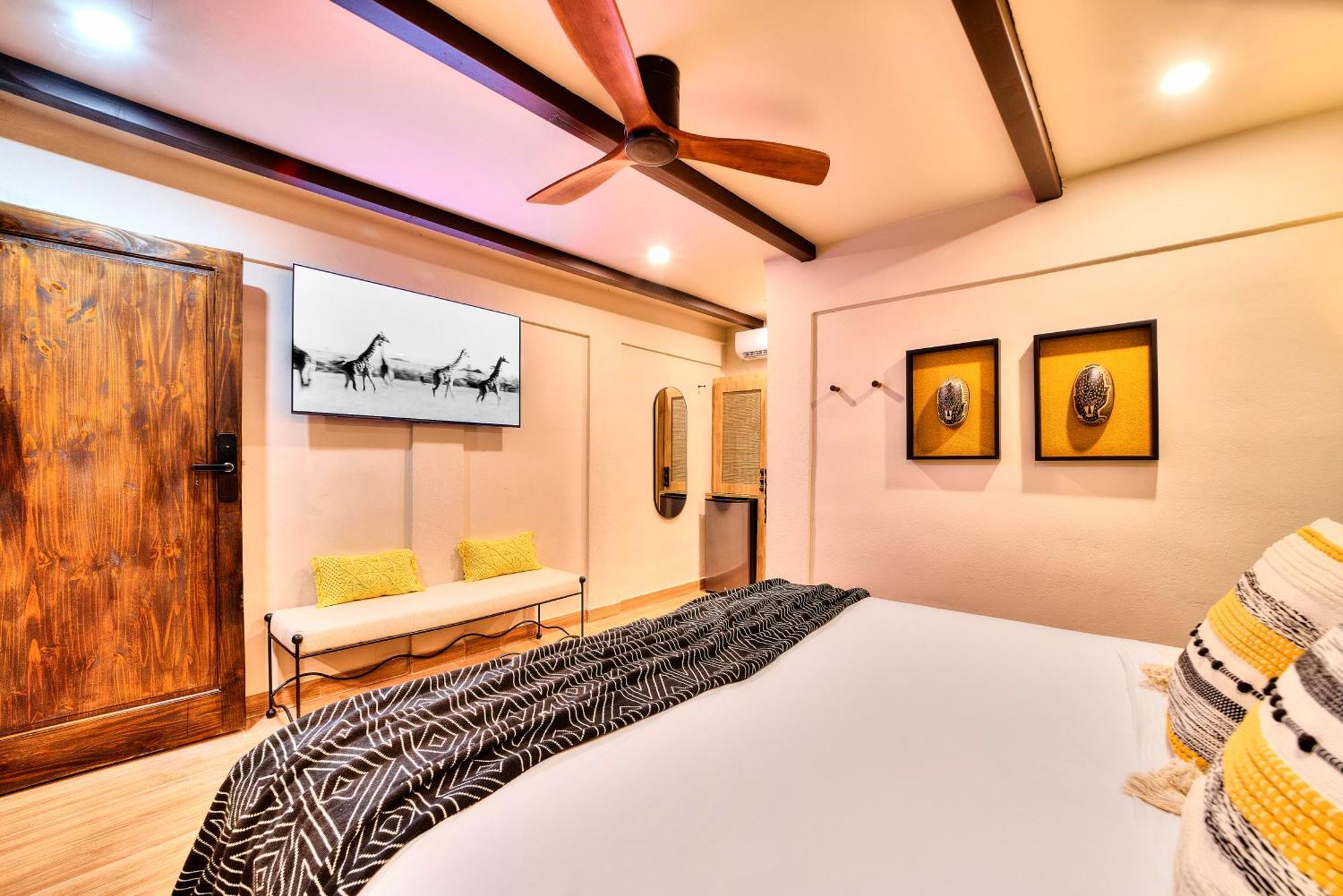 Conga Boutique Hotel Puerto Viejo de Talamanca Екстер'єр фото